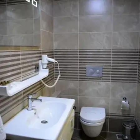 Ferman Sisli 4*