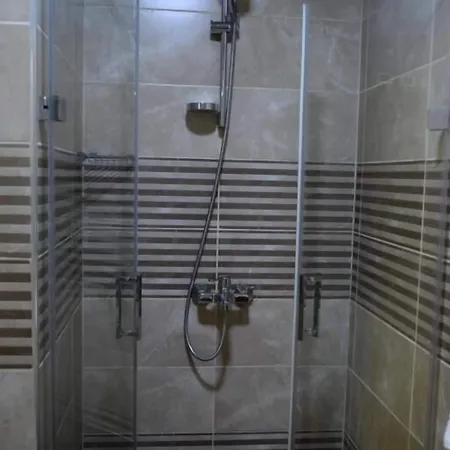 Ferman Sisli 4*