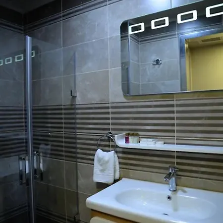 弗曼公寓酒店 4* 伊斯坦布尔