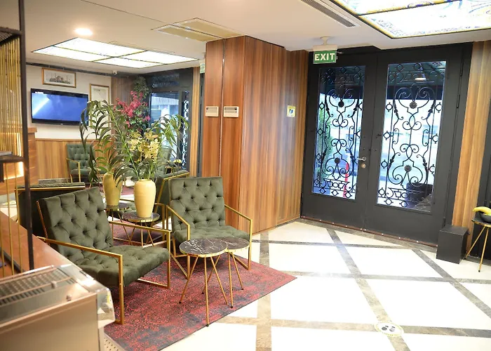 فيرمان آبارت فندق 4*